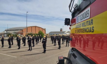 La Cámara de Comercio de León concede a la Unidad Militar de Emergencias la Medalla de Oro de la institución